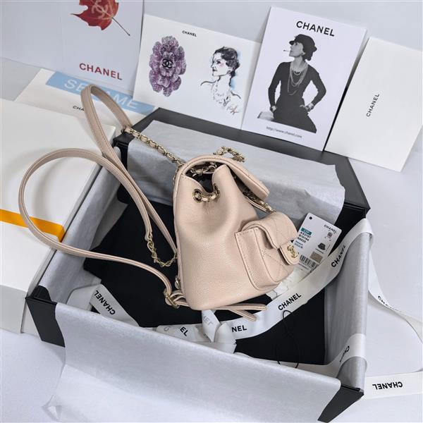 2026127213710135 700